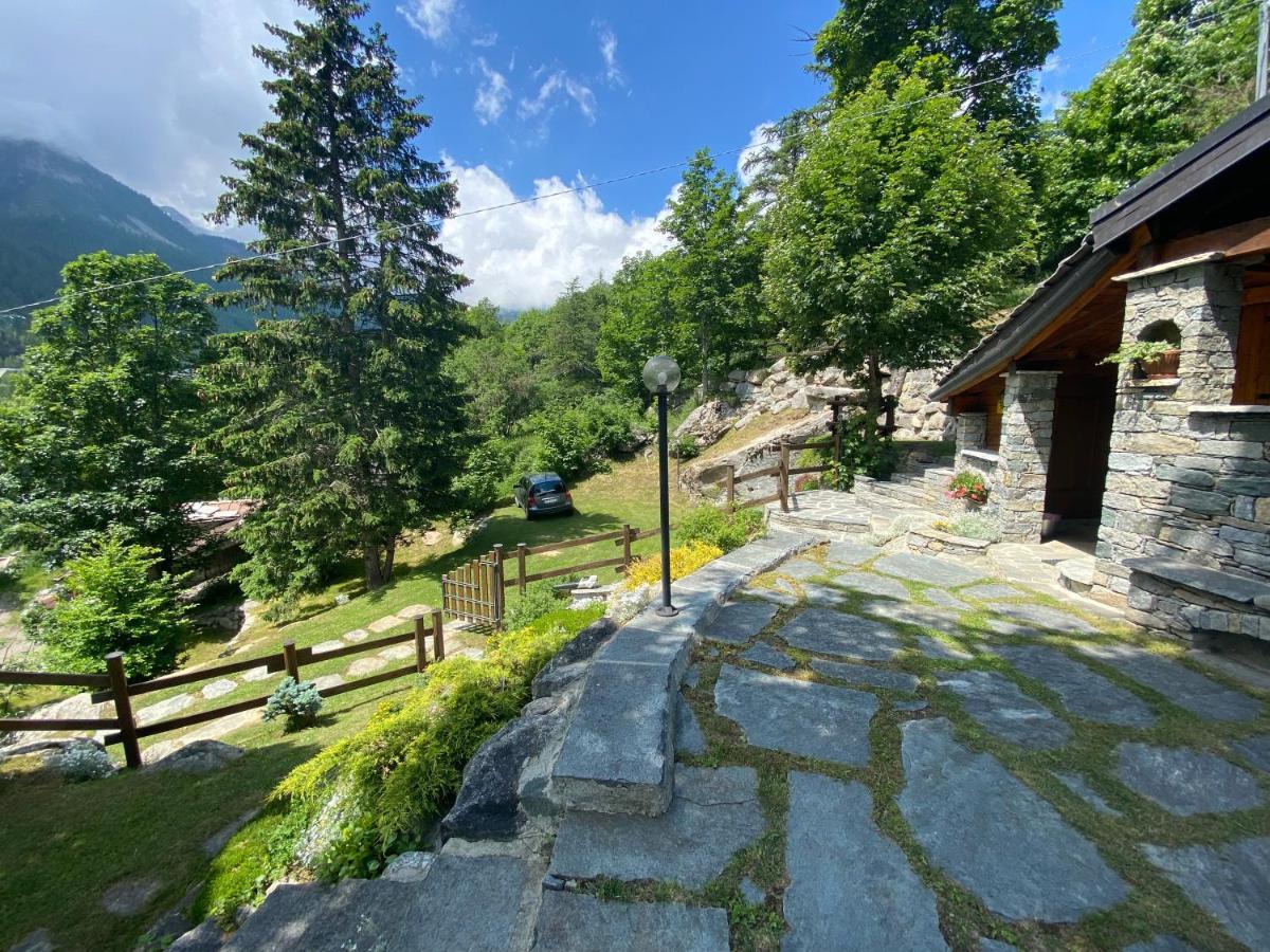 Chalet A Ceresole Reale Nel Parco Gran Paradiso Villa Exterior photo