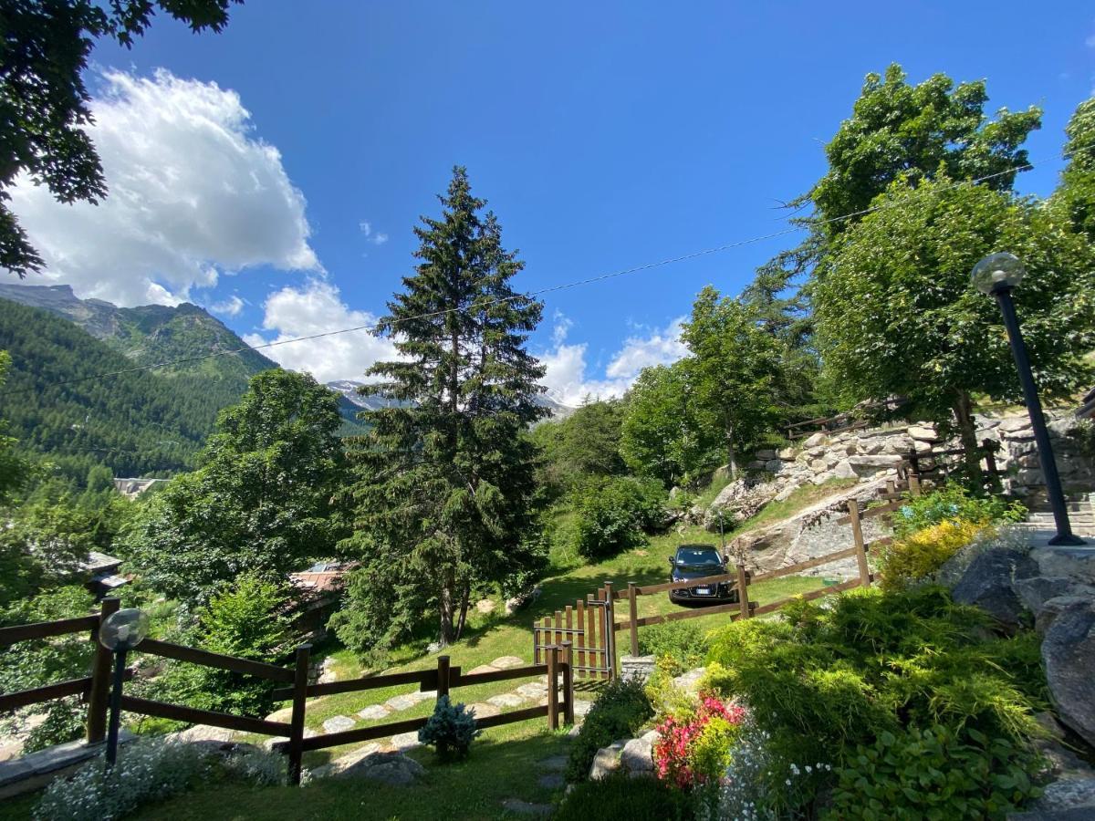 Chalet A Ceresole Reale Nel Parco Gran Paradiso Villa Exterior photo