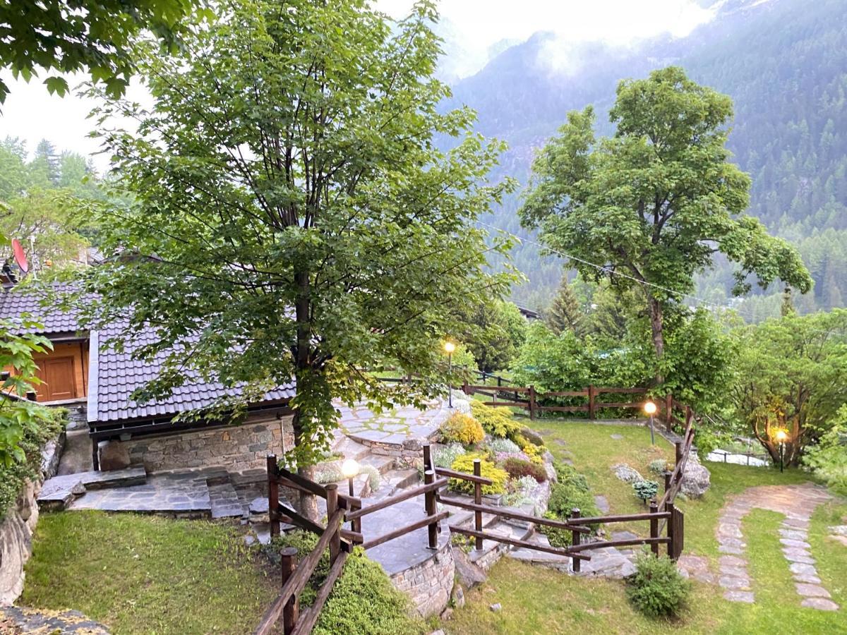 Chalet A Ceresole Reale Nel Parco Gran Paradiso Villa Exterior photo